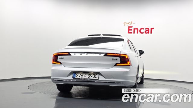 Volvo S90 B6 AWD Inscription 2021 — фото 4