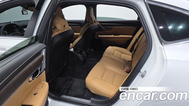 Volvo S90 B6 AWD Inscription 2021 — фото 11