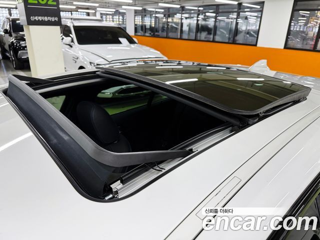 BMW 1 Series (F40) 120i M Sports 2024 — фото 5