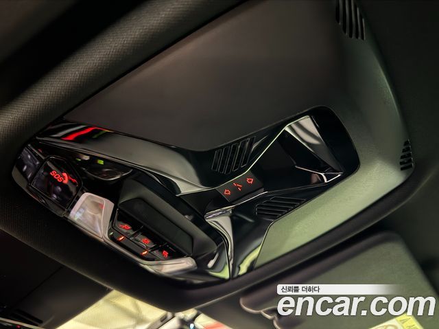 BMW 1 Series (F40) 120i M Sports 2024 — фото 24