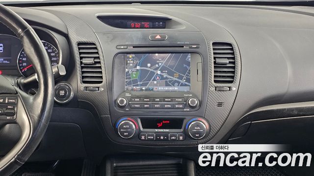 Kia K3 Diesel Luxury 2015 — фото 17