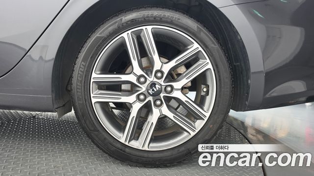 Kia K3 Prestige 2019 — фото 21