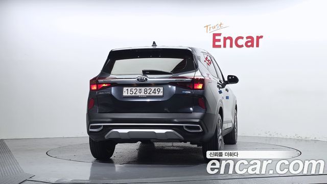 Kia Seltos Diesel 1.6 2WD Prestige 2020 — фото 4
