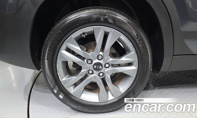 Kia Seltos Diesel 1.6 2WD Prestige 2020 — фото 5