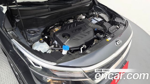 Kia Seltos Diesel 1.6 2WD Prestige 2020 — фото 6