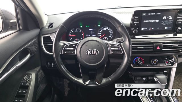 Kia Seltos Diesel 1.6 2WD Prestige 2020 — фото 13