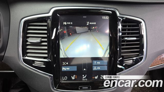 Volvo XC90 (II) D5 Momentum 2017 — фото 15