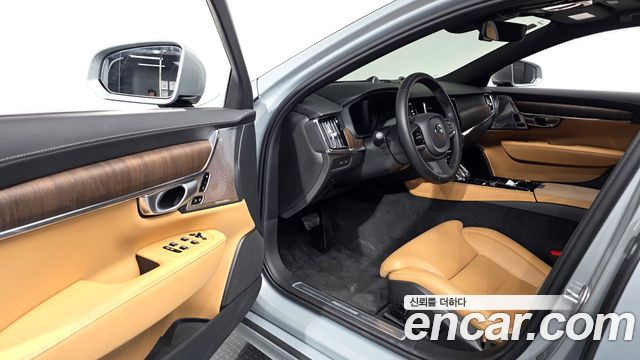 Volvo S90 T8 AWD Ultimate Bright 2024 — фото 10