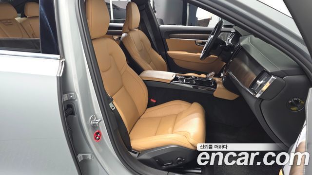Volvo S90 T8 AWD Ultimate Bright 2024 — фото 26