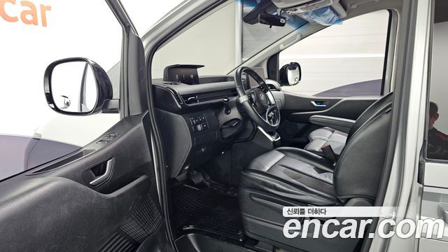 Hyundai Staria Cargo 3-Seater Modern 2022 — фото 10