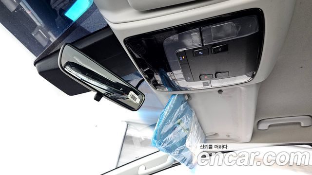 Hyundai Staria Cargo 3-Seater Modern 2022 — фото 19