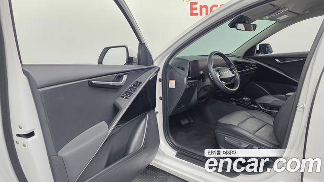Kia Niro EV Air 2023 — фото 10