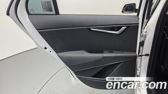 Kia Niro EV Air 2023 — фото 25