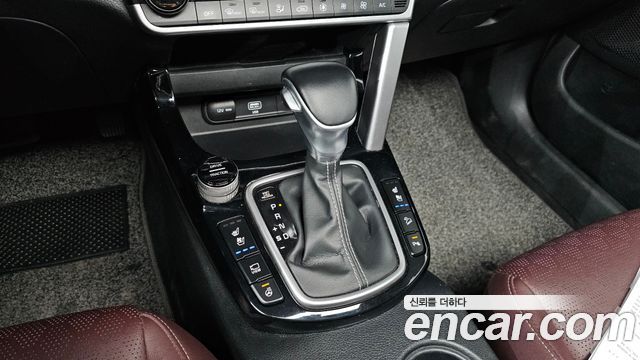 Kia Seltos Diesel 1.6 2WD Noblesse 2020 — фото 9