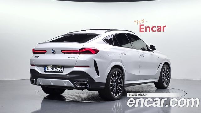 BMW X6 (G06) xDrive40i M Sport 2024 — фото 2