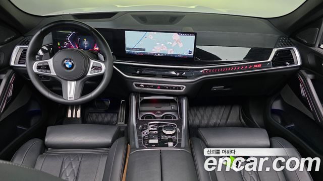 BMW X6 (G06) xDrive40i M Sport 2024 — фото 7