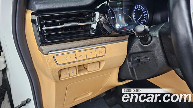Kia Mohave The Master Diesel 3.0 4WD 6-Seater Platinum 2021 — фото 16