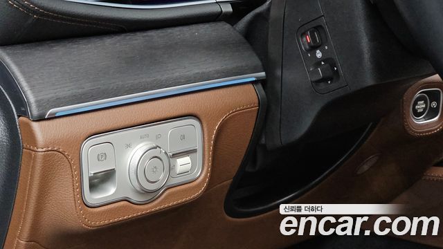 Mercedes-Benz GLE-Class (W167) GLE300d 4MATIC 2024 — фото 13