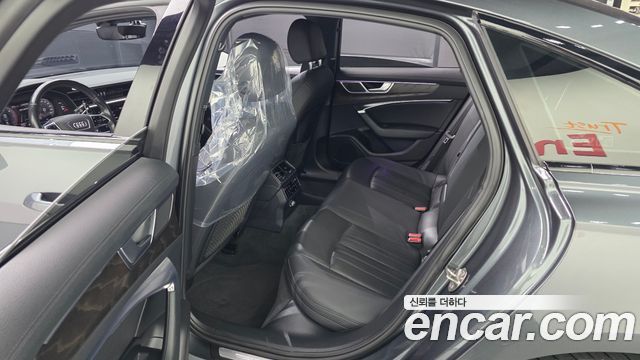 Audi A6 (C8) 40 TDI Premium 2020 — фото 11