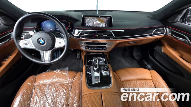 BMW 7 Series (G11) 740i M Sport 2022 — фото 7