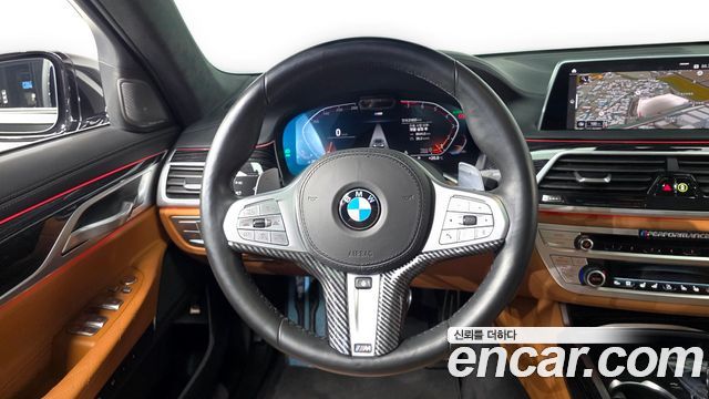 BMW 7 Series (G11) 740i M Sport 2022 — фото 13