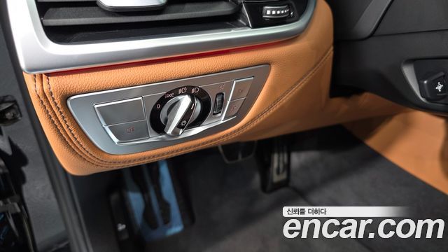 BMW 7 Series (G11) 740i M Sport 2022 — фото 28