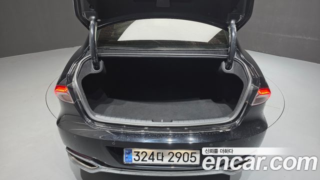 Hyundai Grandeur (IG) 2.5 Le Blanc 2023 — фото 17