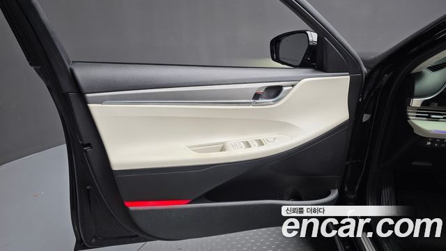 Hyundai Grandeur (IG) 2.5 Le Blanc 2023 — фото 24