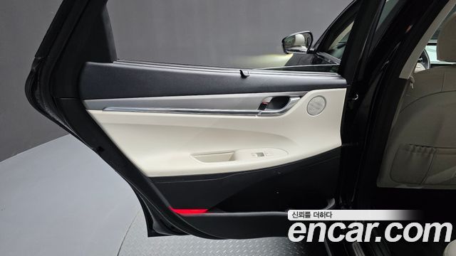 Hyundai Grandeur (IG) 2.5 Le Blanc 2023 — фото 25