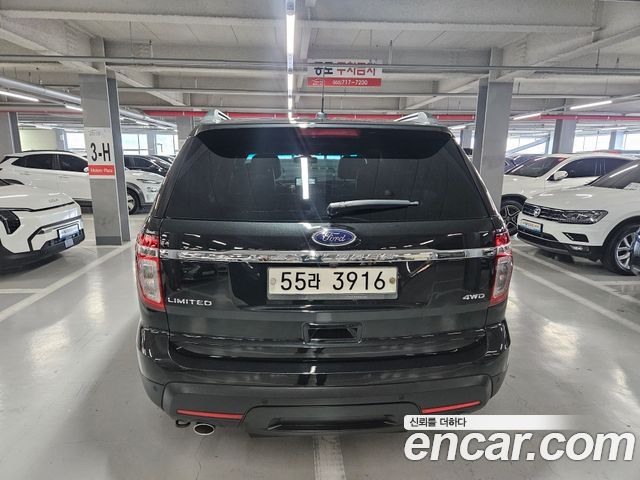 Ford Explorer 3.5 Limited 4WD 5th 2014 — фото 4