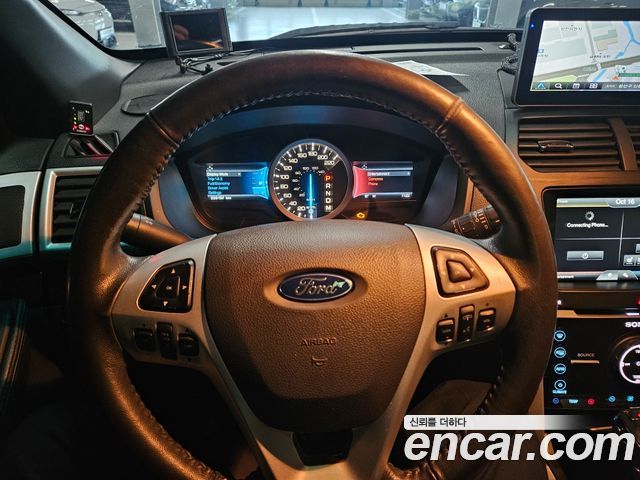 Ford Explorer 3.5 Limited 4WD 5th 2014 — фото 5