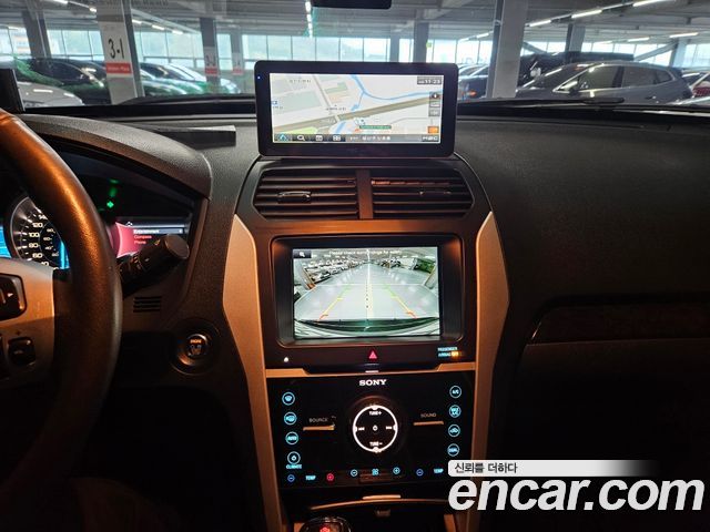 Ford Explorer 3.5 Limited 4WD 5th 2014 — фото 7
