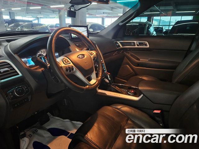 Ford Explorer 3.5 Limited 4WD 5th 2014 — фото 15