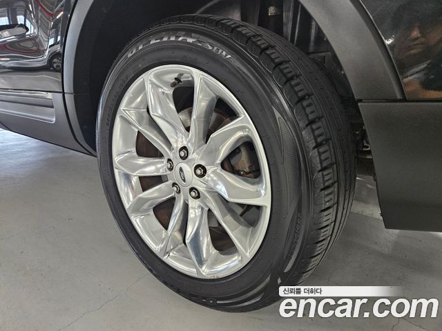 Ford Explorer 3.5 Limited 4WD 5th 2014 — фото 23