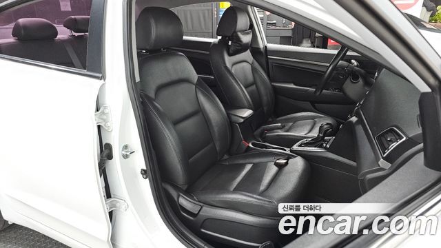 Hyundai Avante (AD) 1.6 GDI Smart 2016 — фото 26