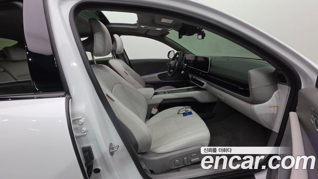 Hyundai Ioniq 6 Long Range Exclusive + 2023 — фото 10