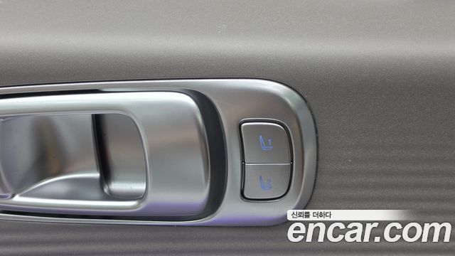 Hyundai Ioniq 6 Long Range Exclusive + 2023 — фото 13