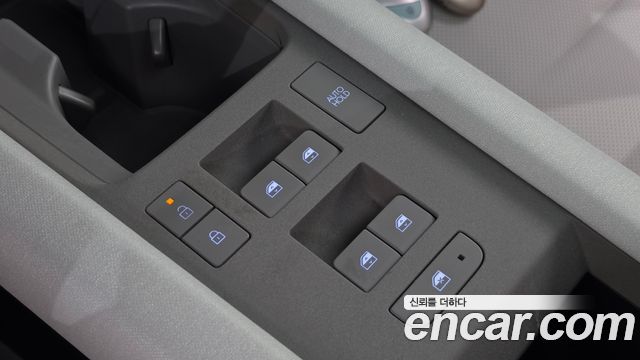 Hyundai Ioniq 6 Long Range Exclusive + 2023 — фото 14
