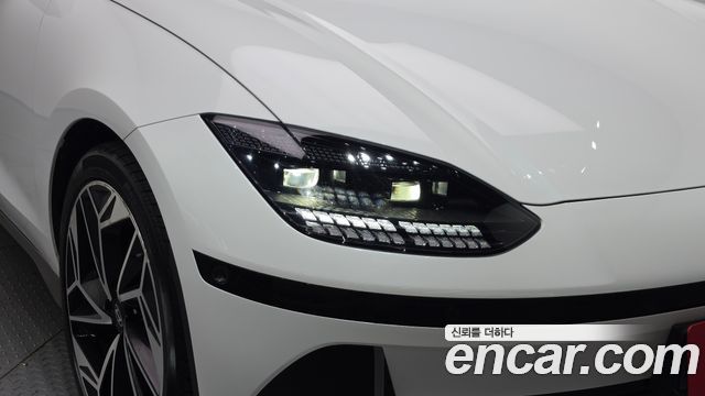 Hyundai Ioniq 6 Long Range Exclusive + 2023 — фото 22