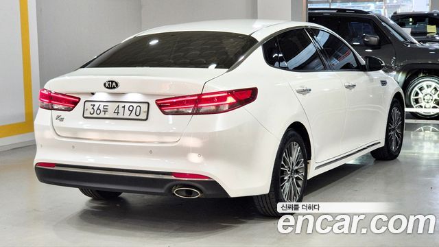 Kia K5 (II) LPI MX Luxury 2016 — фото 6