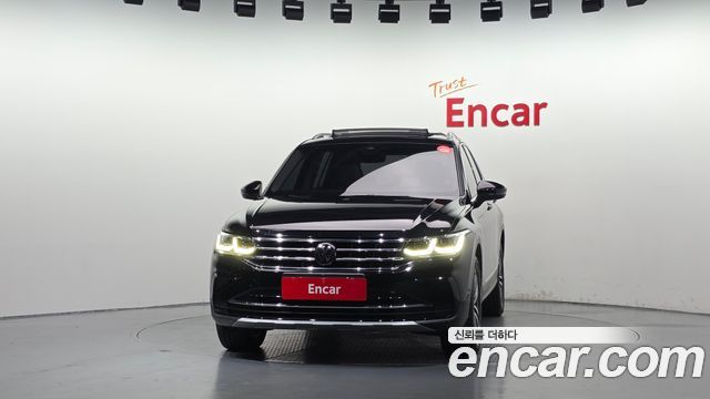 Volkswagen Tiguan (II) 2.0 TDI 4Motion Prestige 2023 — фото 3
