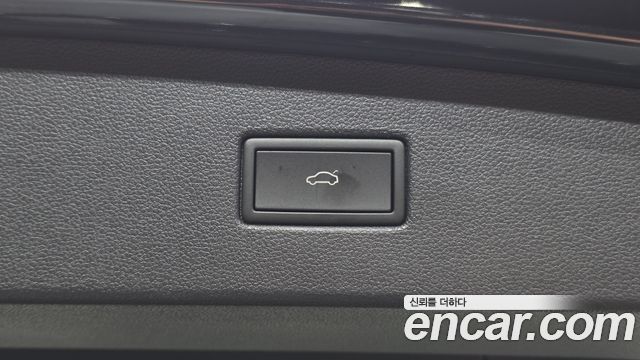 Volkswagen Tiguan (II) 2.0 TDI 4Motion Prestige 2023 — фото 19