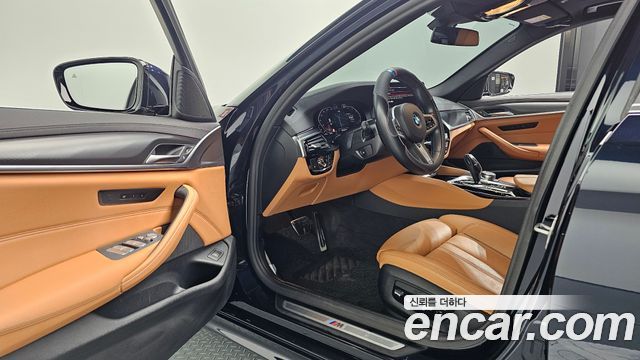 BMW 5 Series (G30) 520i M Sport 2022 — фото 10