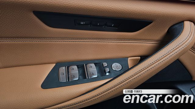 BMW 5 Series (G30) 520i M Sport 2022 — фото 29