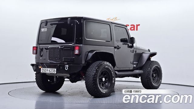 Jeep Wrangler (JK) 3.6 Sport 2Door 2017 — фото 2