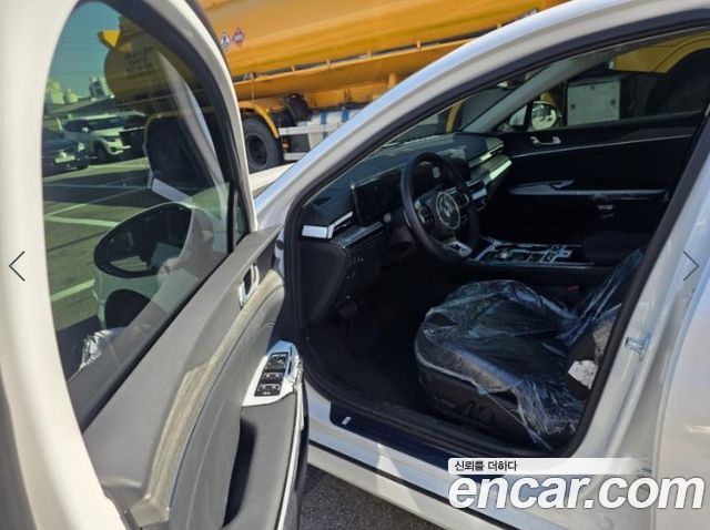 Kia K5 (III) 2.0 Noblesse 2024 — фото 5