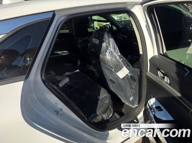 Kia K5 (III) 2.0 Noblesse 2024 — фото 16