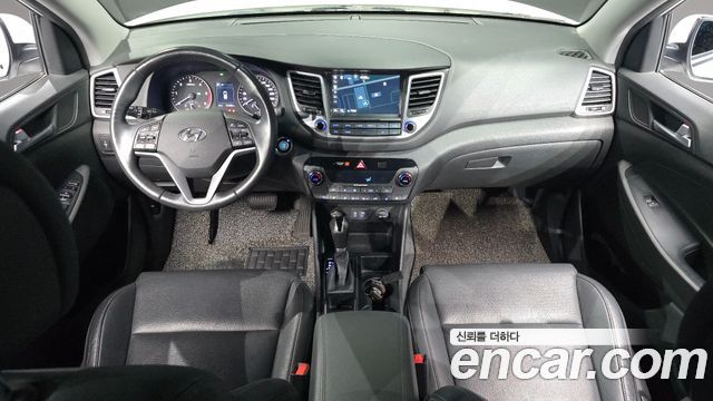 Hyundai Tucson Diesel 2.0 2WD Modern 2017 — фото 7