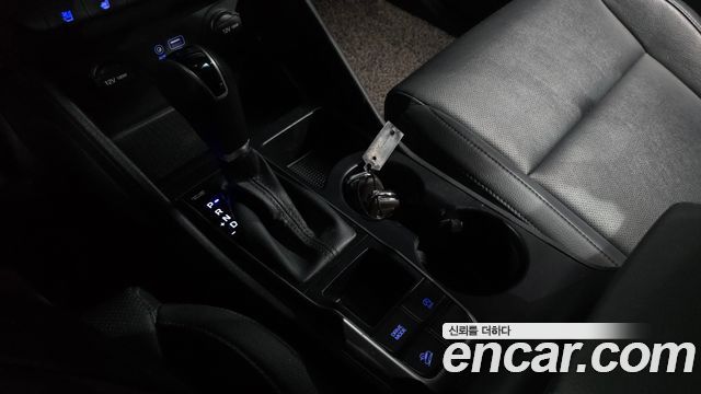 Hyundai Tucson Diesel 2.0 2WD Modern 2017 — фото 9
