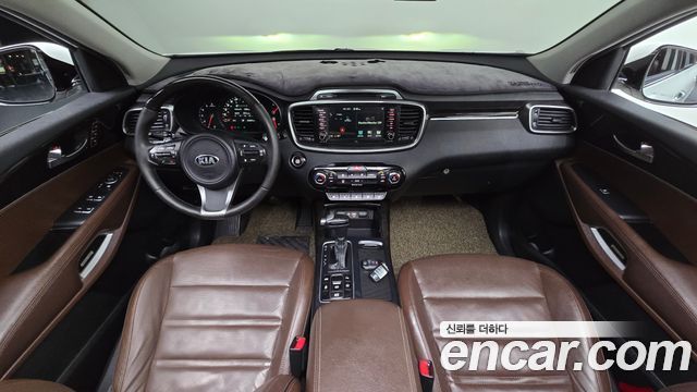 Kia Sorento Diesel 2.0 2WD Noblesse Special 2016 — фото 7